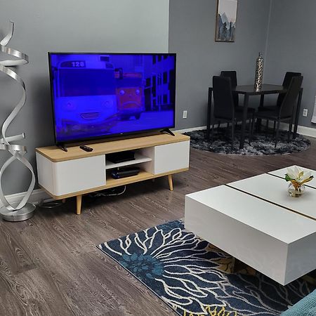 1 Bedroom In Columbus Osu District, Free Parking, Kitchen, Washer And Dryer, Central Location, Downtown, Hospital, Expocenter, Osu Stadium Buitenkant foto