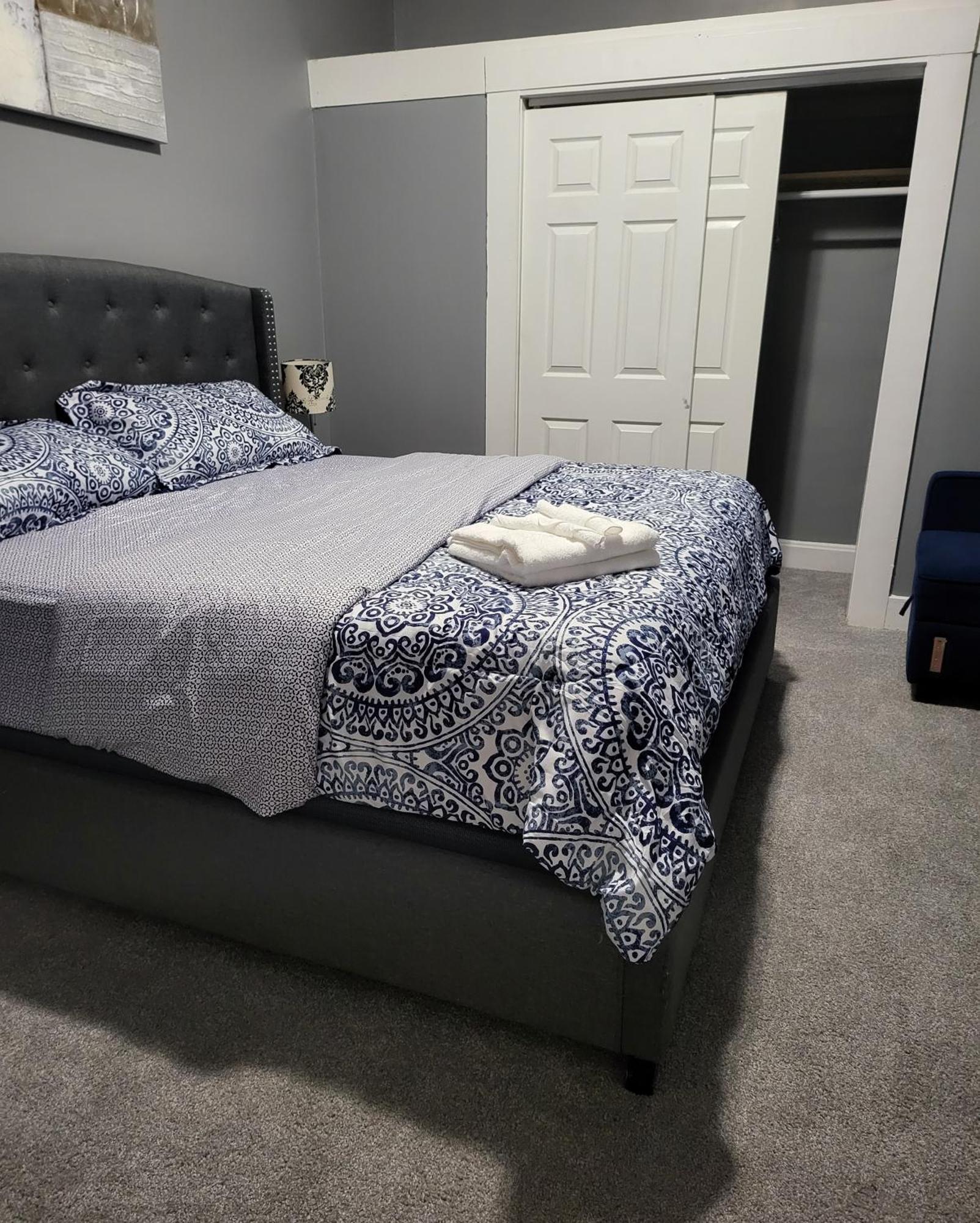 1 Bedroom In Columbus Osu District, Free Parking, Kitchen, Washer And Dryer, Central Location, Downtown, Hospital, Expocenter, Osu Stadium Buitenkant foto