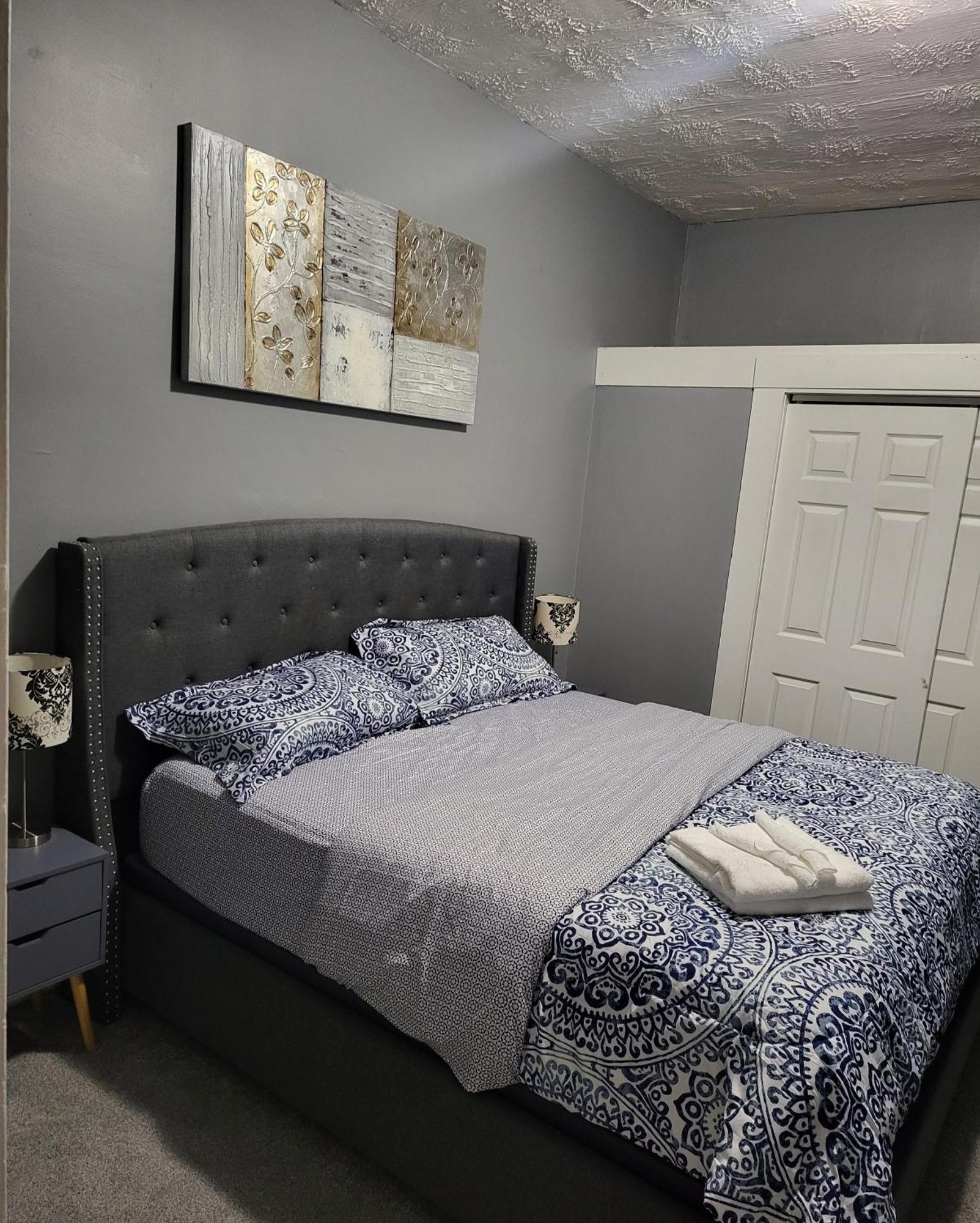 1 Bedroom In Columbus Osu District, Free Parking, Kitchen, Washer And Dryer, Central Location, Downtown, Hospital, Expocenter, Osu Stadium Buitenkant foto