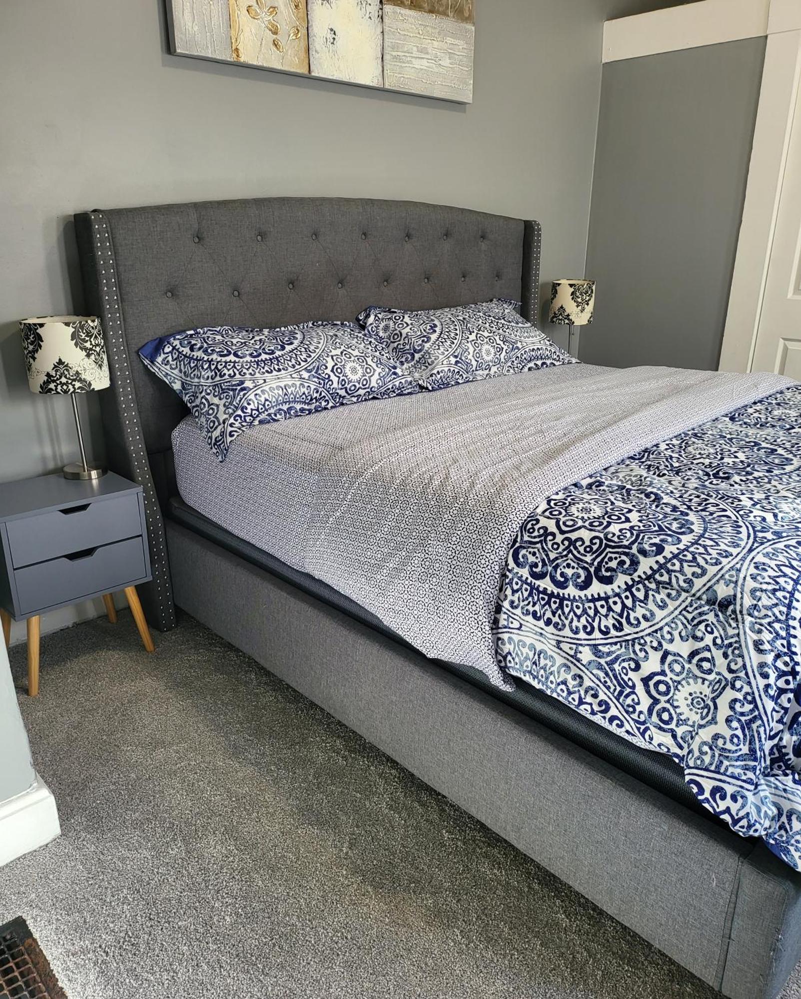 1 Bedroom In Columbus Osu District, Free Parking, Kitchen, Washer And Dryer, Central Location, Downtown, Hospital, Expocenter, Osu Stadium Buitenkant foto